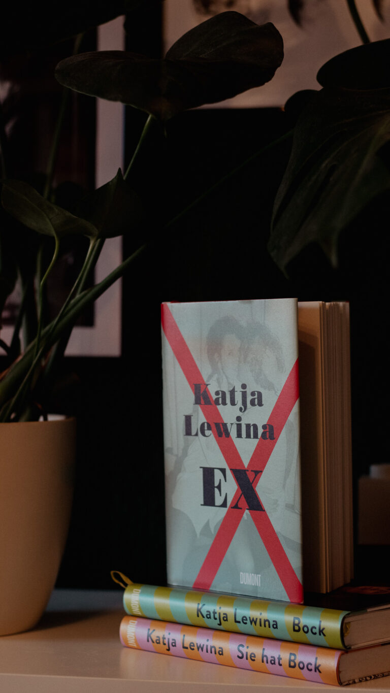 Ex [Katja Lewina]